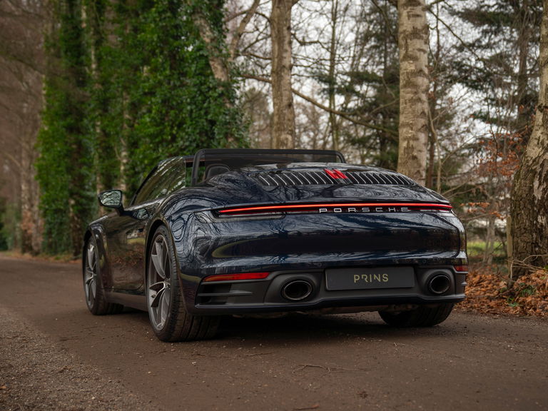 Porsche 992 Carrera 4S