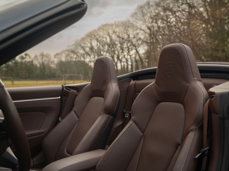 Porsche 992 Carrera 4S