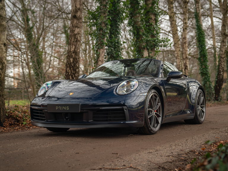 Porsche 992 Carrera 4S