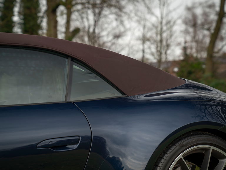 Porsche 992 Carrera 4S