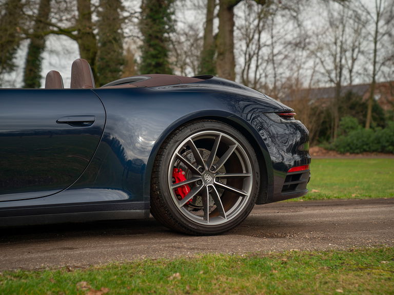 Porsche 992 Carrera 4S