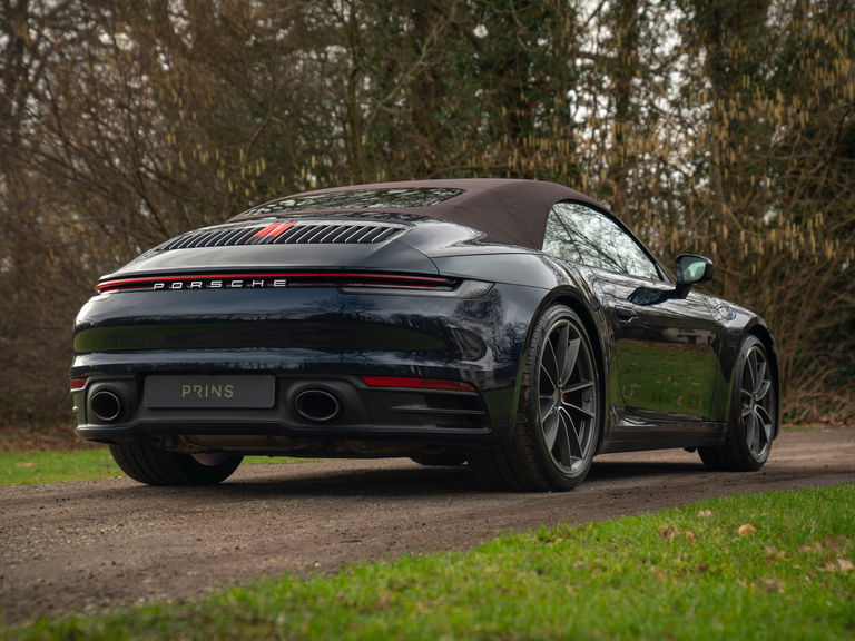 Porsche 992 Carrera 4S