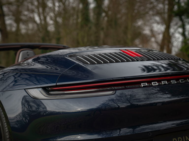 Porsche 992 Carrera 4S