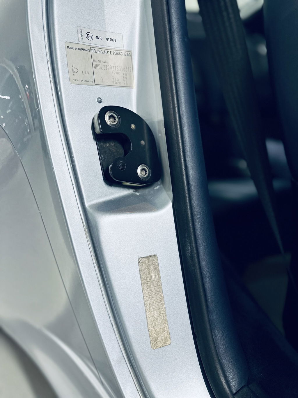 Porsche 993 Carrera 4S