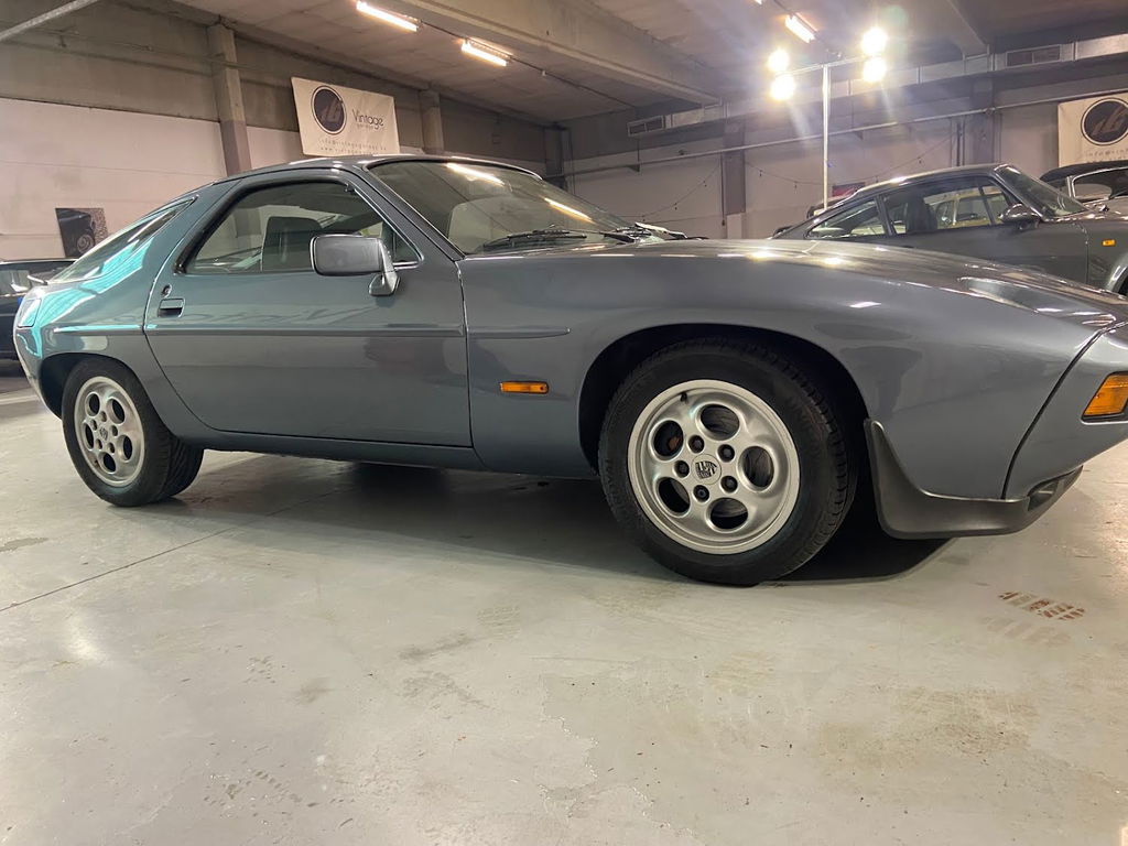 Porsche 928 S