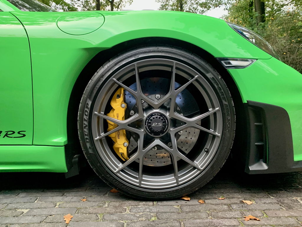 Porsche 718 Cayman GT4 RS