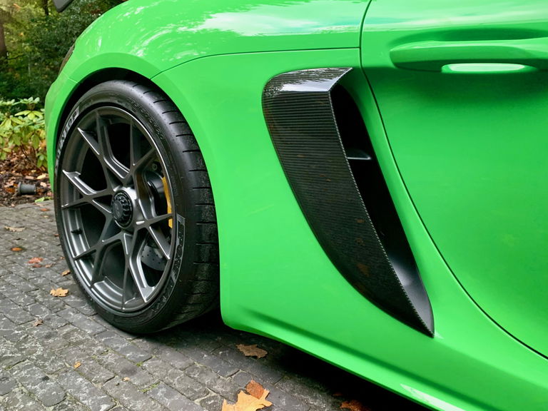 Porsche 718 Cayman GT4 RS