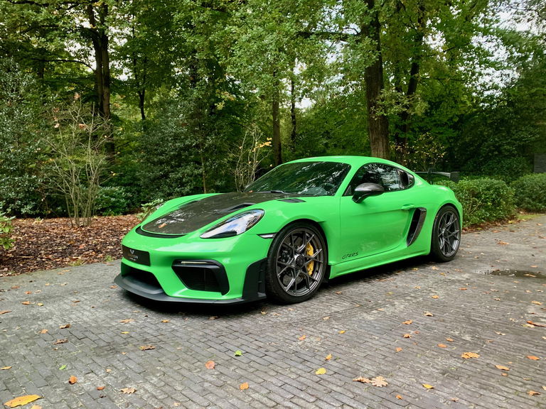 Porsche 718 Cayman GT4 RS
