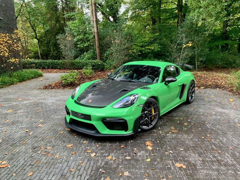 Porsche 718 Cayman GT4 RS