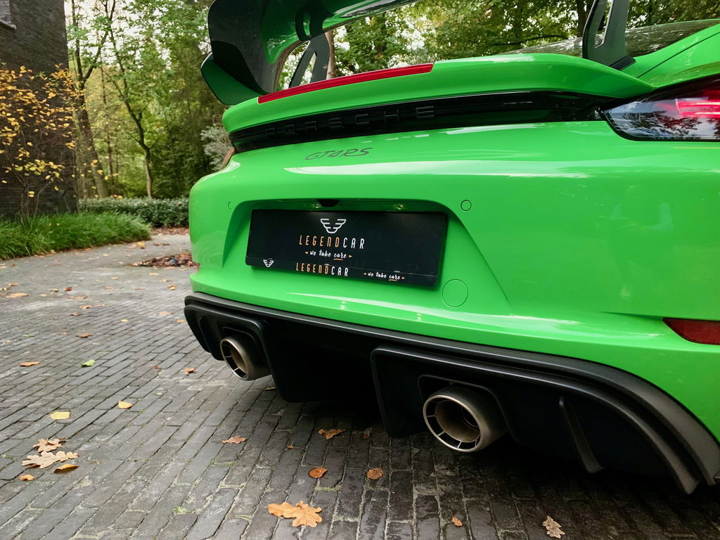 Porsche 718 Cayman GT4 RS