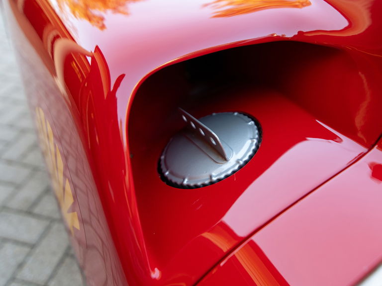 Porsche 906 Carrera 6