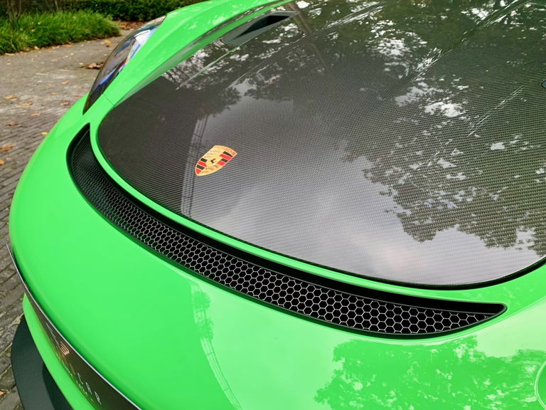 Porsche 718 Cayman GT4 RS