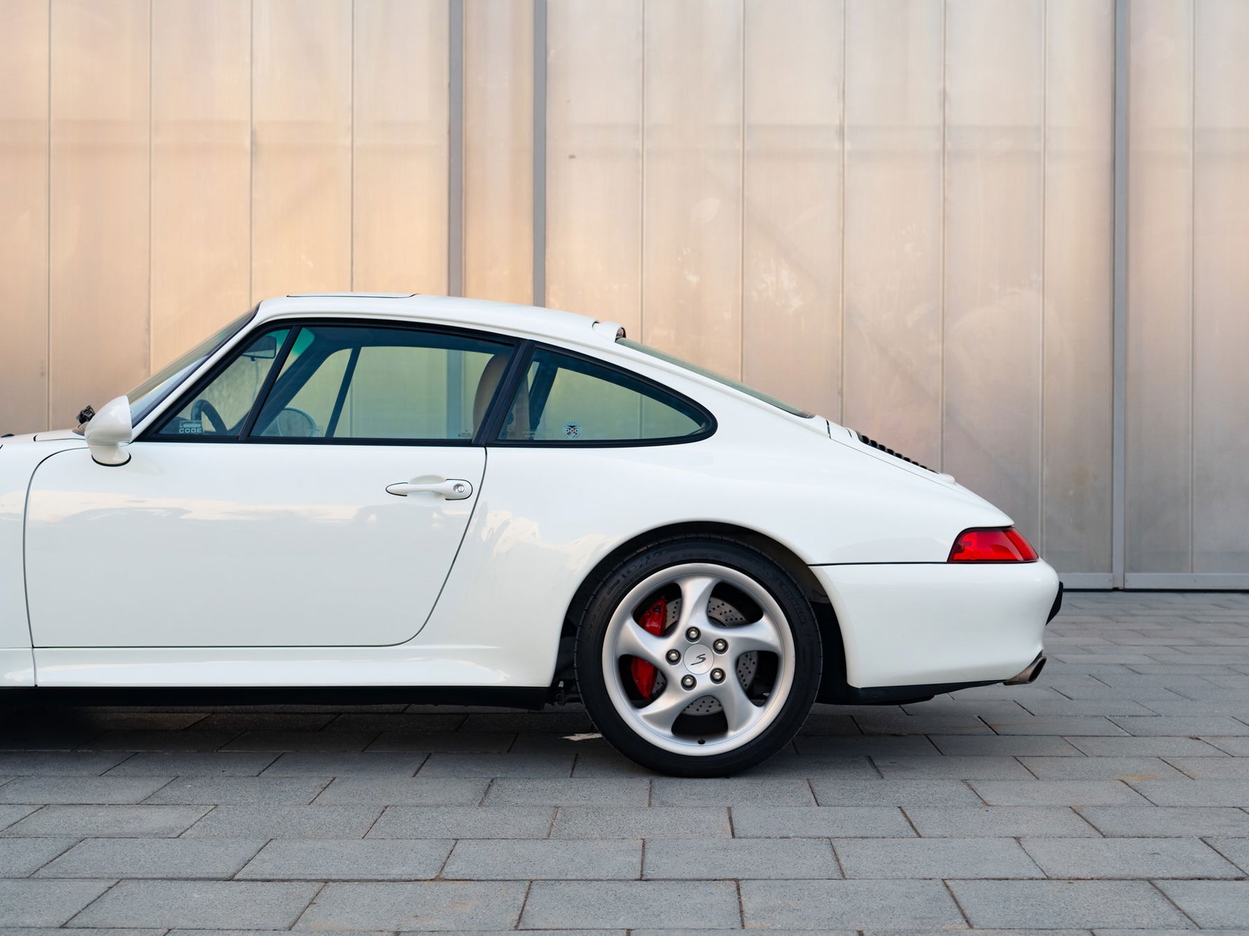 Porsche 993 Carrera 4S 1996 - elferspot.com - Marketplace for