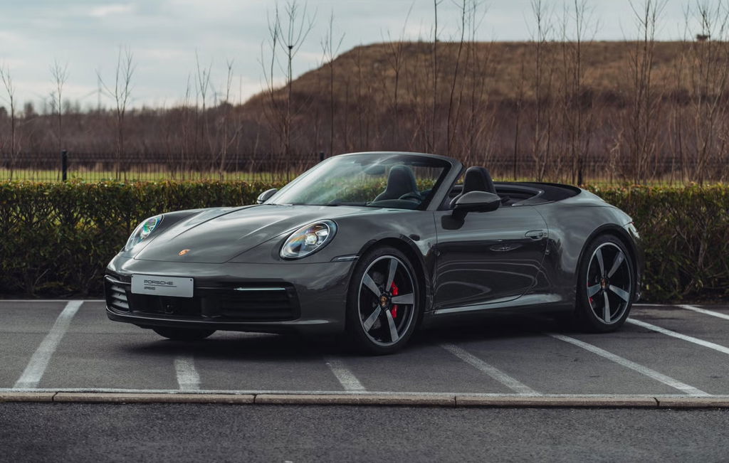 Porsche 992 Carrera 4S