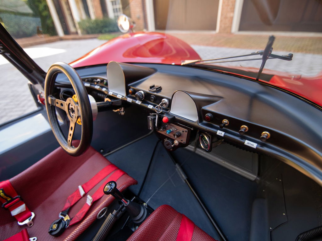 Porsche 906 Carrera 6