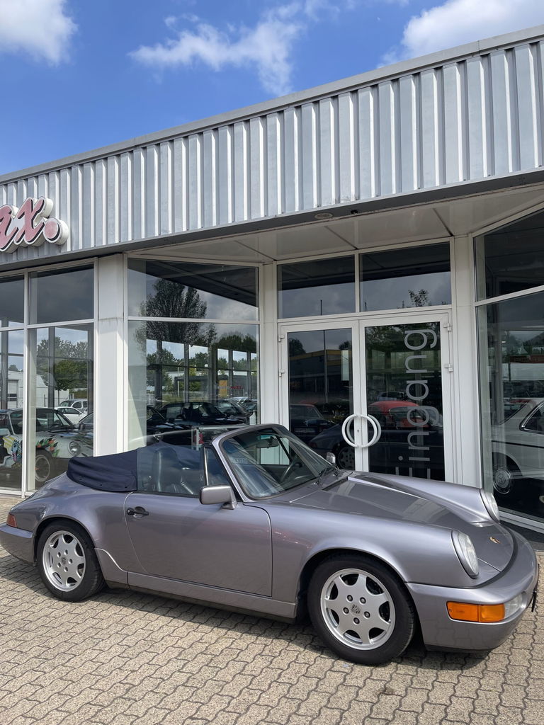 Porsche 964 Carrera 4