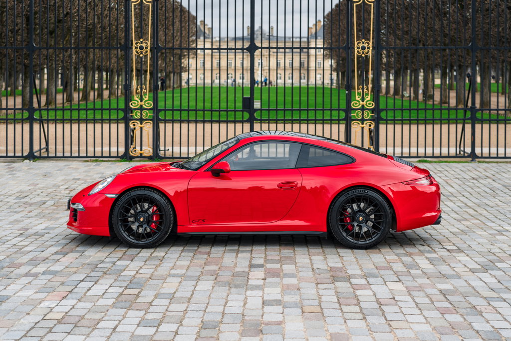 Porsche 991 Carrera GTS