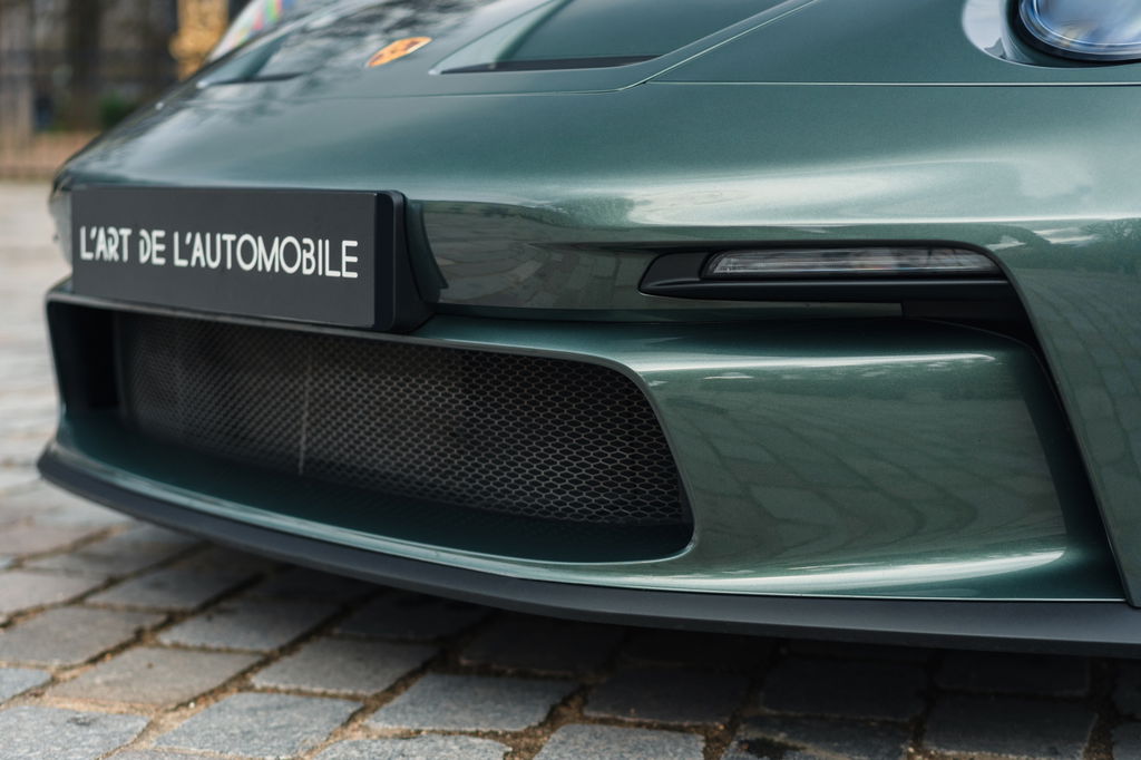 Porsche 992 GT3 Touring