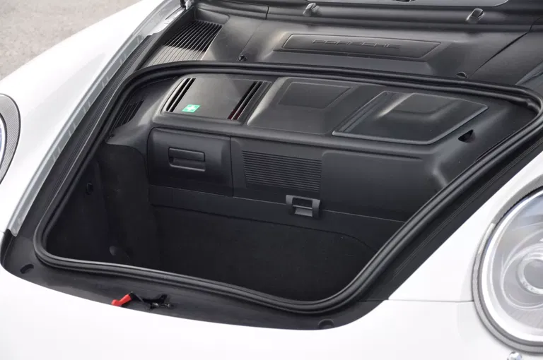 Porsche 997.2 Carrera 4 GTS