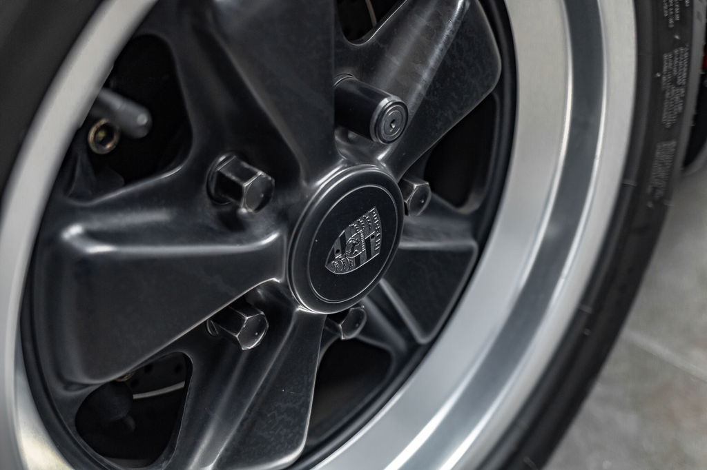 Porsche 911 Turbo 3.3