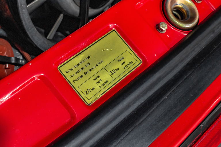 Porsche 911 Turbo 3.3