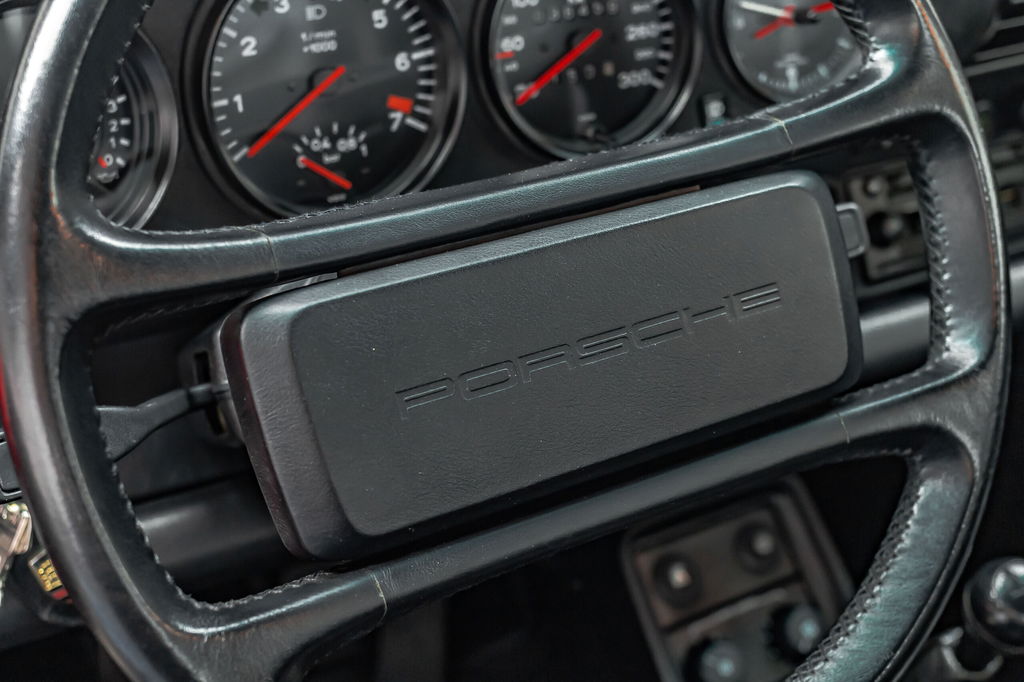 Porsche 911 Turbo 3.3