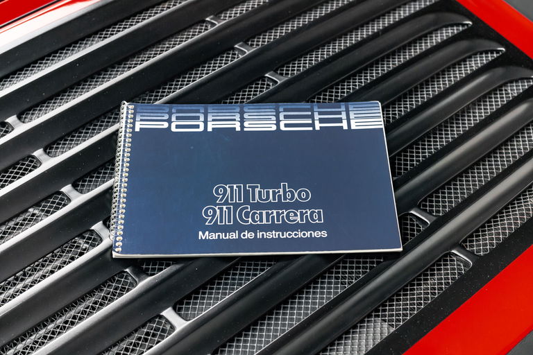 Porsche 911 Turbo 3.3