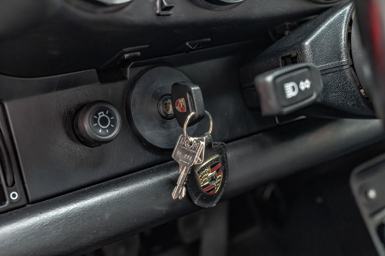 Porsche 911 Turbo 3.3