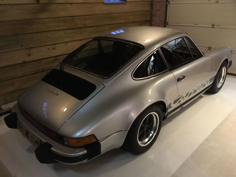 Porsche 911 Carrera 3.0