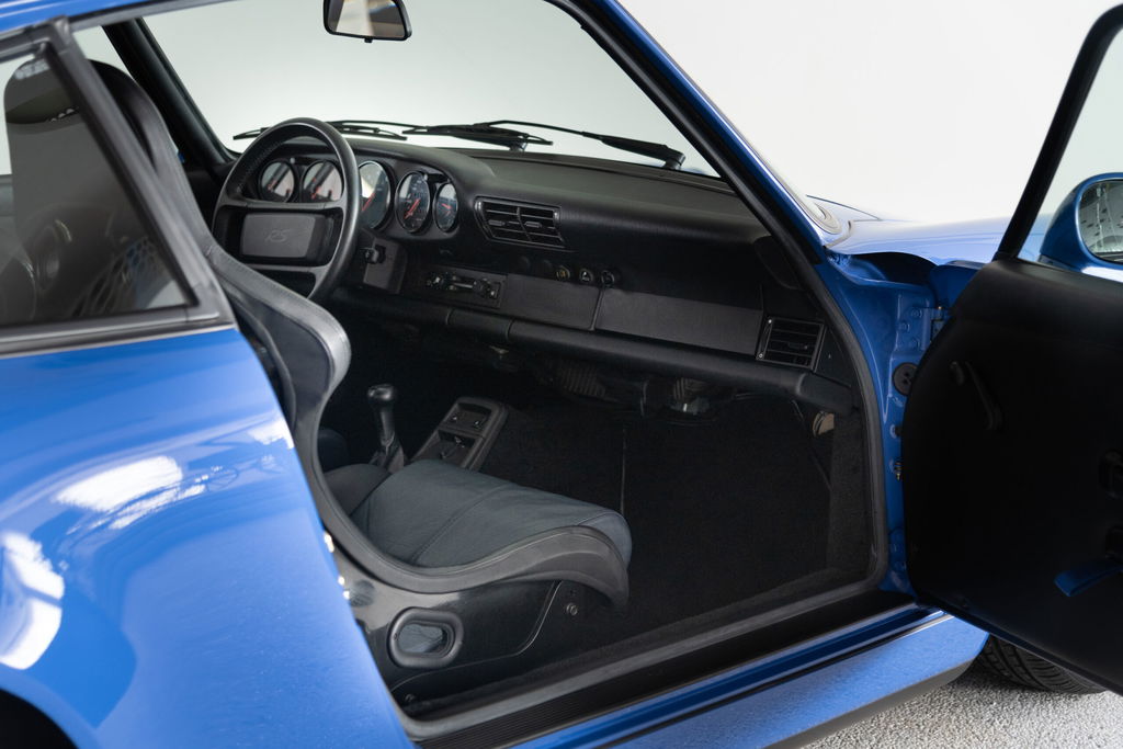 Porsche 964 Carrera RS