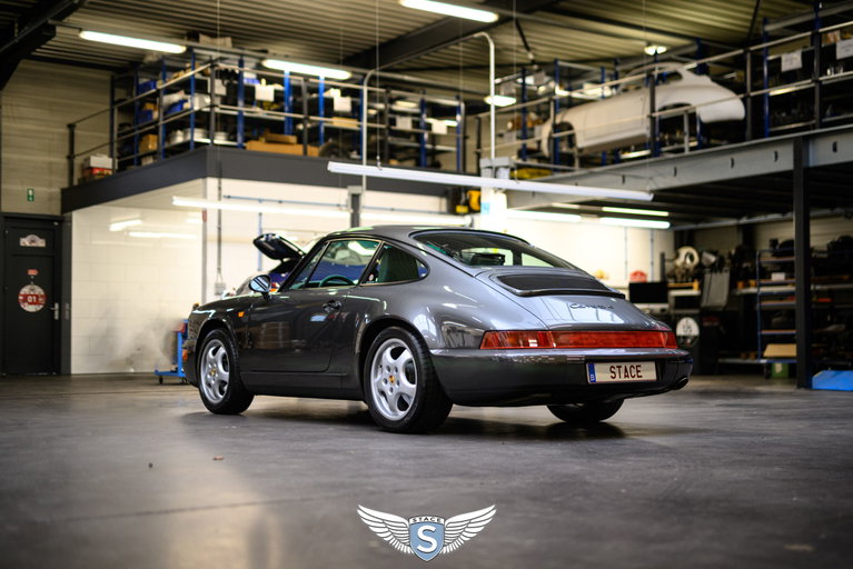Porsche 964 Carrera 4