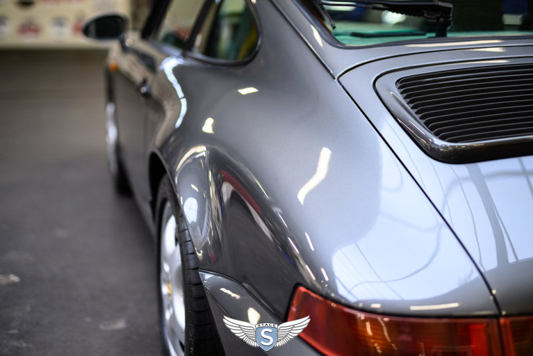 Porsche 964 Carrera 4