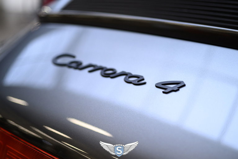 Porsche 964 Carrera 4