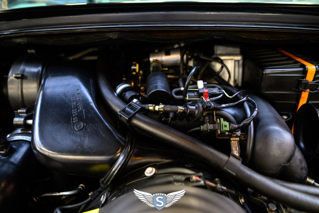 Porsche 964 Carrera 4