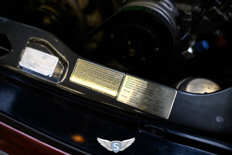 Porsche 964 Carrera 4