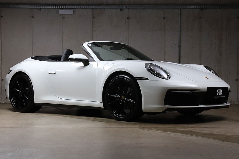 Porsche 992 Carrera 4