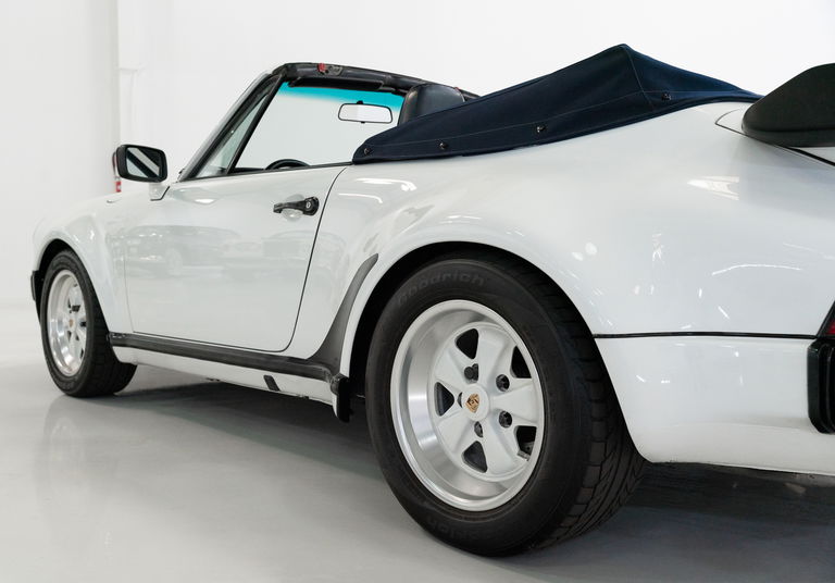 Porsche 911 Carrera 3.2 WTL