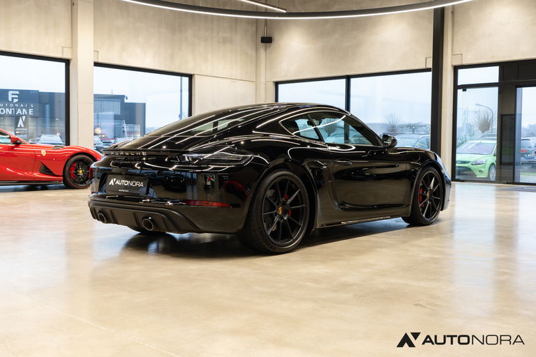 Porsche 718 Cayman GTS 4.0