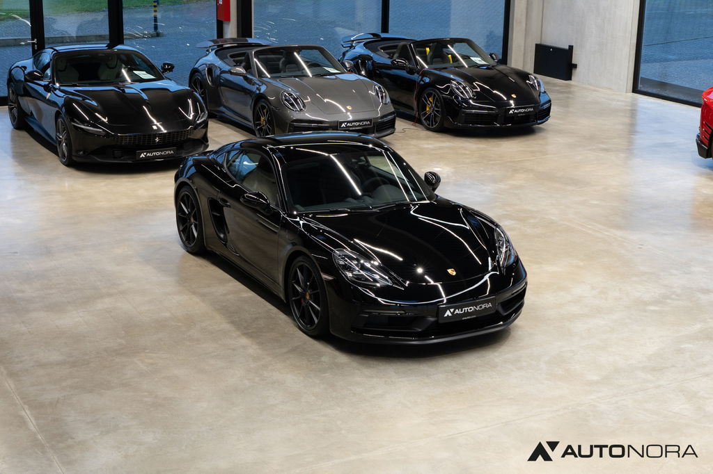 Porsche 718 Cayman GTS 4.0