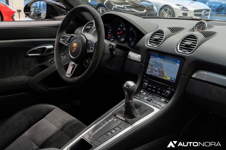 Porsche 718 Cayman GTS 4.0