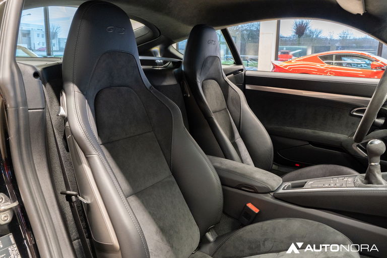 Porsche 718 Cayman GTS 4.0