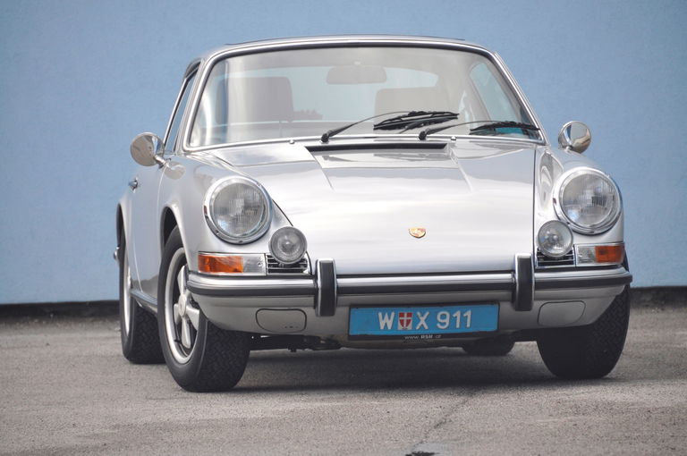 Porsche 911 S (F-Modell)