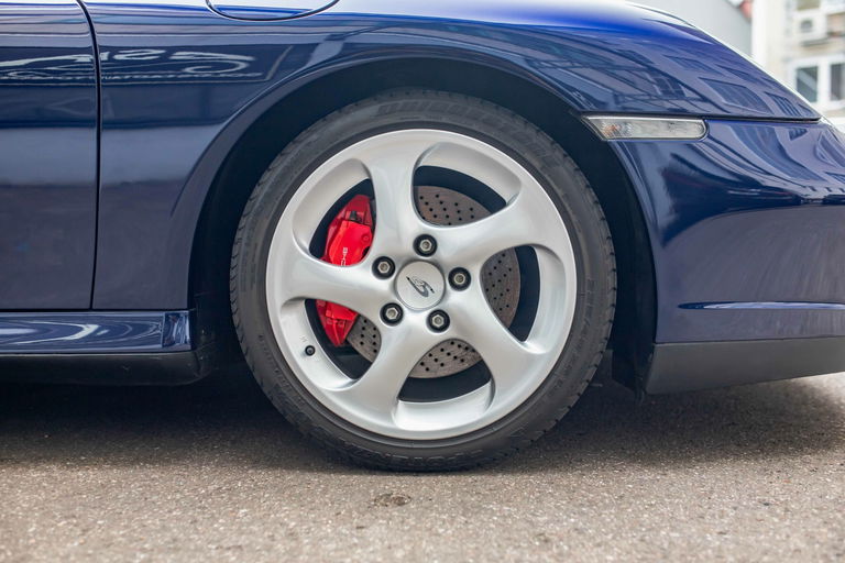 Porsche 996 Carrera 4S