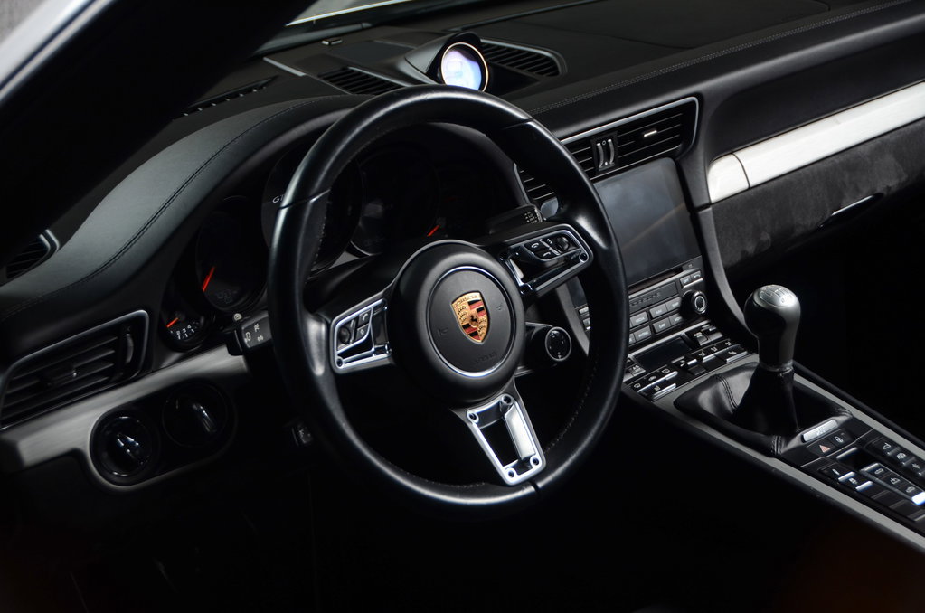 Porsche 991.2 Carrera 4 GTS