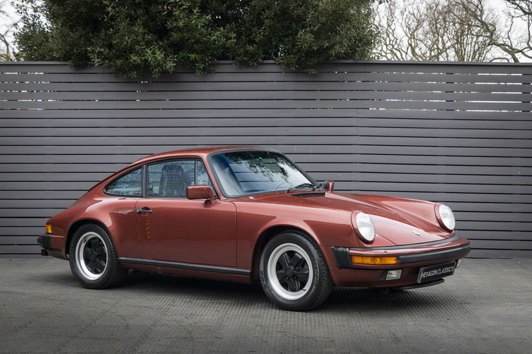 Porsche 911 Carrera 3.2
