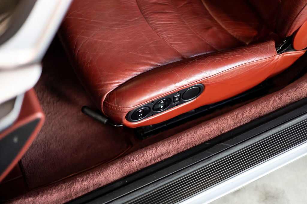 Porsche 993 Carrera 4