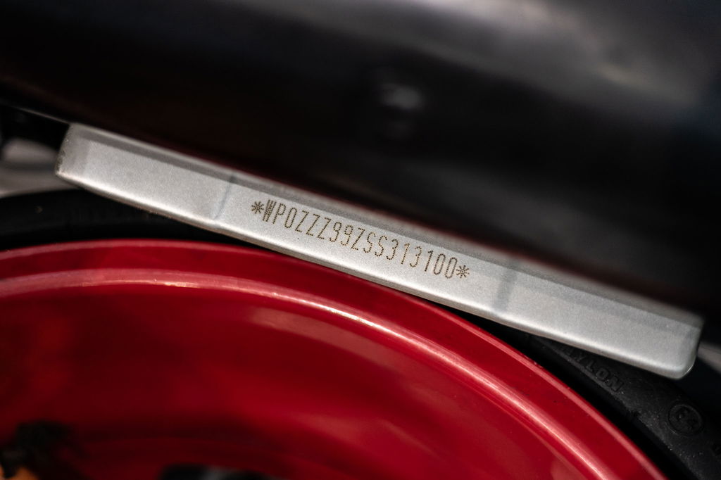 Porsche 993 Carrera 4