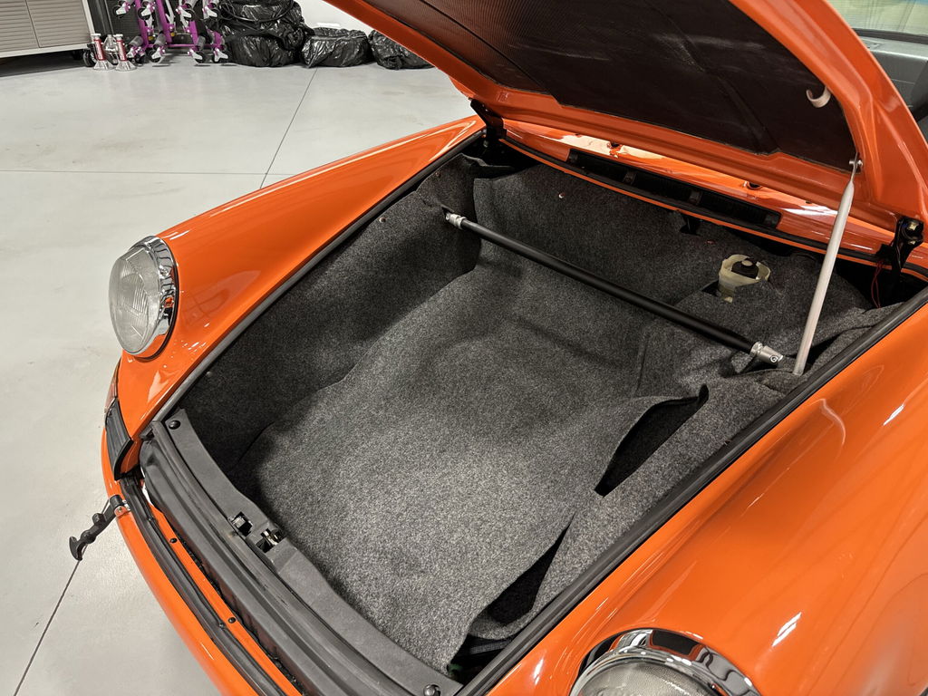 Porsche 911 Backdate