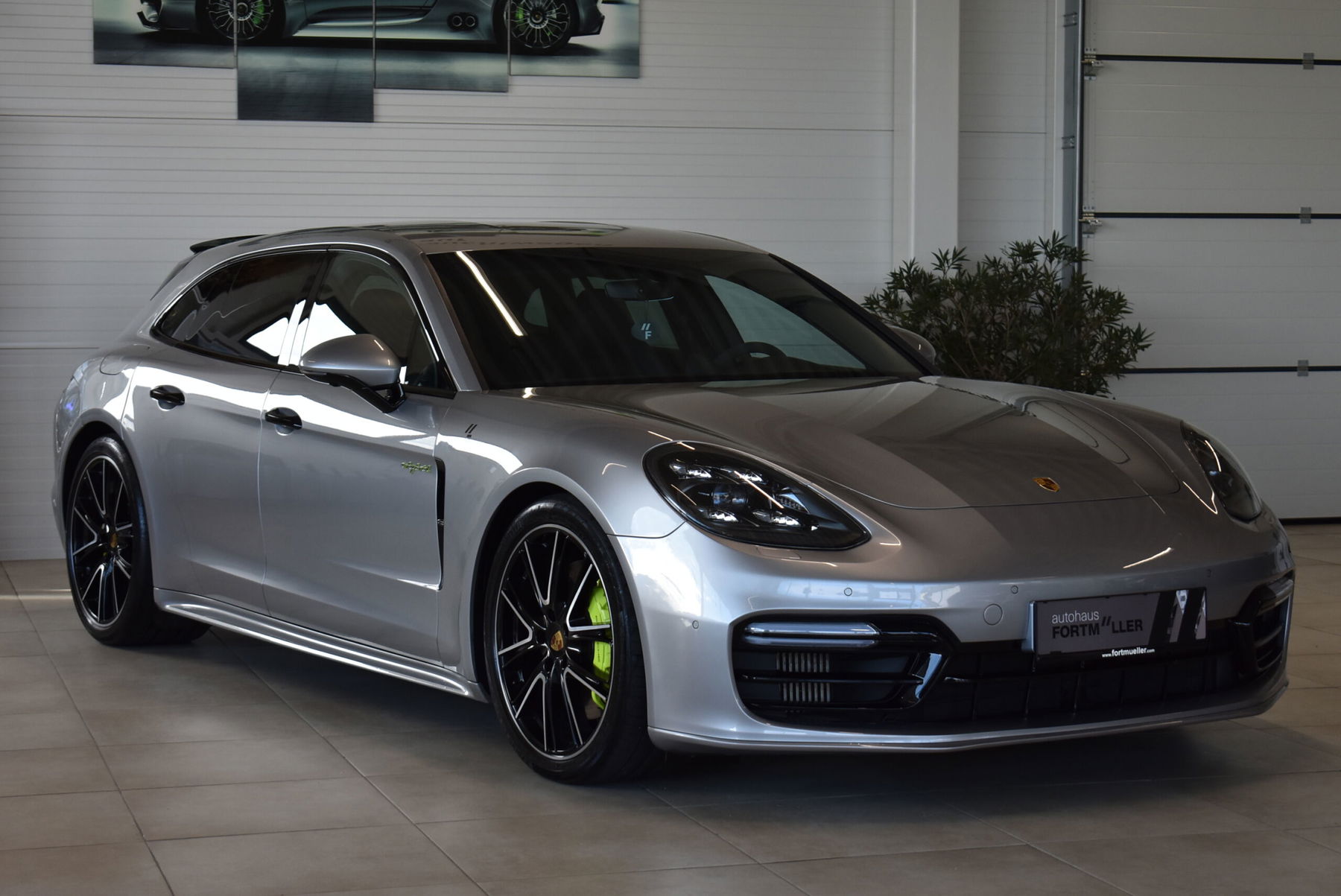 Full Hood & Fender + Mirror Kit | PORSCHE PANAMERA 4S SPORT TURISMO 2019 Full Hood & Fender + Mirror Kit | PORSCHE PANAMERA 4S SPORT TURISMO 2019