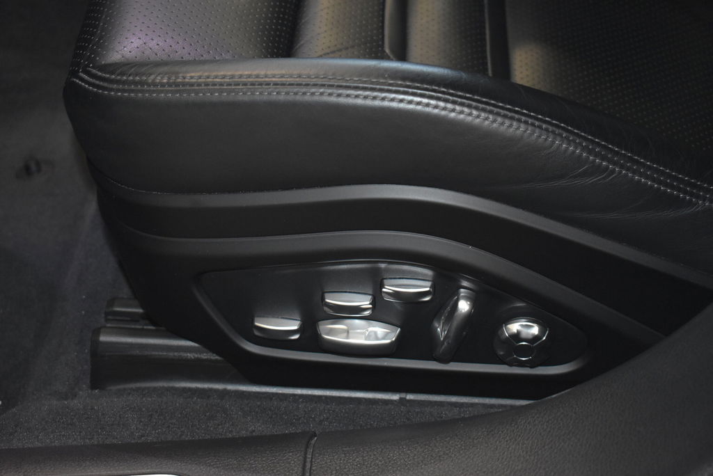 Porsche Panamera 4 E-Hybrid